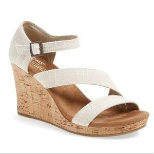 Toms Clarissa Wedge Sandal